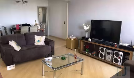 Apartamento à venda no Edifício Regina, Alphaville
