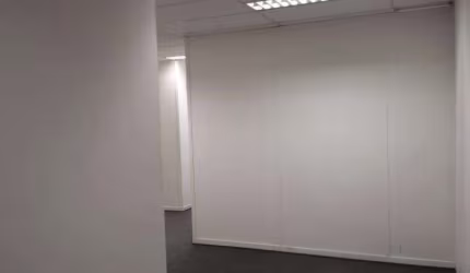 Sala Comercial para Venda com Renda no Centro Administrativo Rio Negro