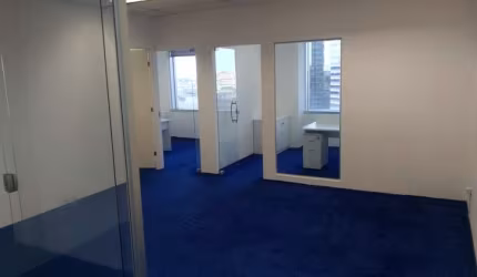 Ótimo conjunto comercial à venda no Centro Administrativo Rio Negro