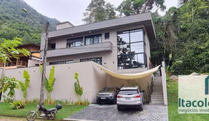 Casa mobiliada maravilhosa à venda em Ubatuba - SP