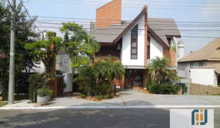 Casa linda à venda no Residencial Alphaville 0