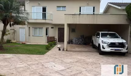 Casa à venda no Residencial Alphaville 10