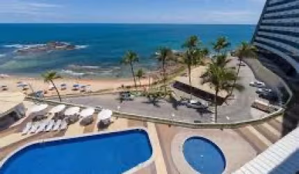 Apartamento com 2/4, vista mar, 1 vaga, no Ondina Apart Hotel