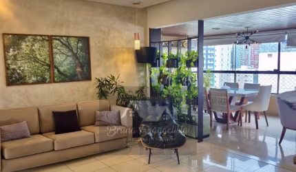 Apartamento com 4 suítes, lavabo, varandas, DCE, 4 vagas, no Caminho das Árvores