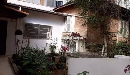 Casa com 2 Quartos, 2 Banheiros, 2 Vagas à venda - Santo Antônio