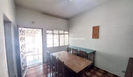 Casa Térrea com 02 dormitórios, 01 suite, 03 vagas à venda no Bairro Olimpico - São Caetano do Sul