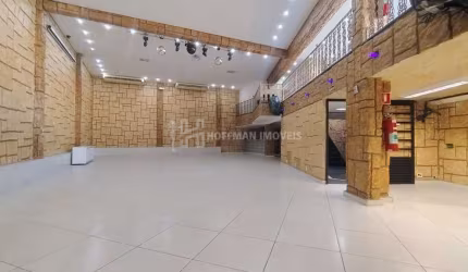 Prédio comercial para locação no bairro Santa Paula em São Caetano do Sul!