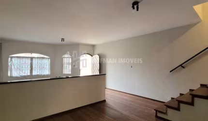 Sobrado que está a venda  230 m²