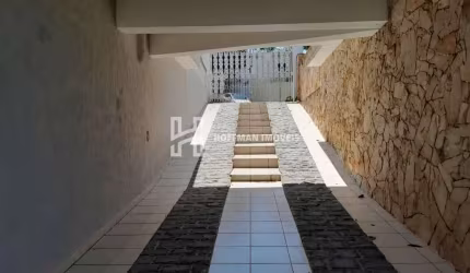 Casa térrea com 03 dormitórios e Com edicula à venda No Jardim São Caetano - São Caetano do Sul