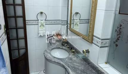 Sobrado com 4 Quartos, 2 Suítes, 6 Vaga à venda - Olímpico
