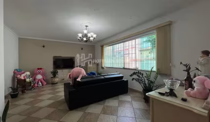 Casa com 3 Quartos, 2 Banheiros, 2 Vagas à venda - Santa Paula
