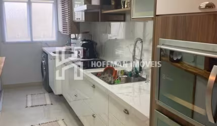 LINDO APARTAMENTO, COM SACADA GOURMET.