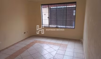 SOBRADO COM ÓTIMA LOCALIZAÇÃO