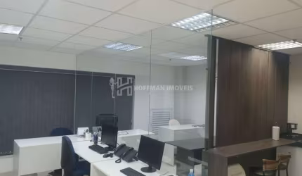 Sala comercial com copa, banheiro e 01 vaga no centro de São Caetano do Sul - SP