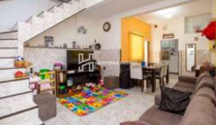 CASA COM ÓTIMA LOCALIZAÇÃO