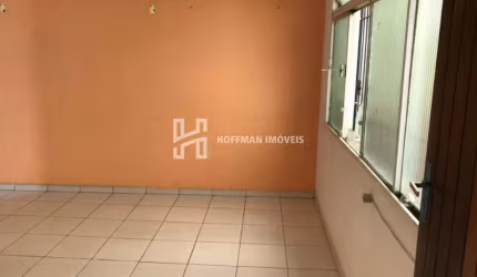 CASA COM BOA LOCALIZAÇÃO