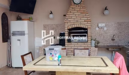CASA COM ÓTIMA LOCALIZAÇÃO
