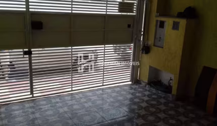 Casa com 2 quartos à venda na Rua Antônio Bento, --, Centro, São Caetano do Sul por R$ 690.000