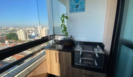 Apartamento com churrasqueira na sacada 03 dormitórios, 01 suite, 02 vagas