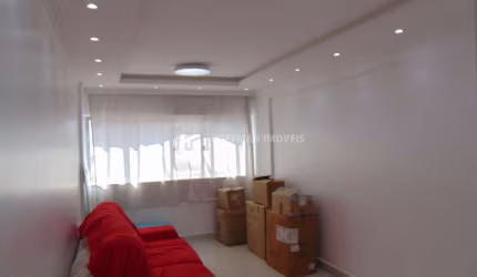 Apartamento Reformado no Centro