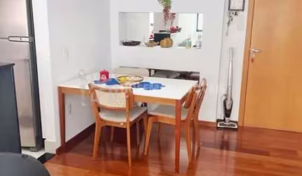 Apartamento com 1 dormitório, banheiro, 2 vagas a venda no Jardim Santo André