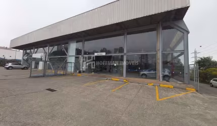 Salão comercial para locação em SCS