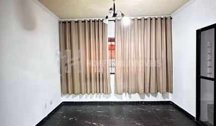 Casa terrea no bairro Osvaldo Cruz, proximo ao chiquinho mendes!