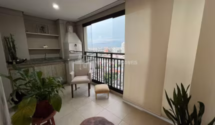 Apartamento à venda com 03 dormitórios, 02 vagas e Varanda Gourmet no Bairro Santa Paula