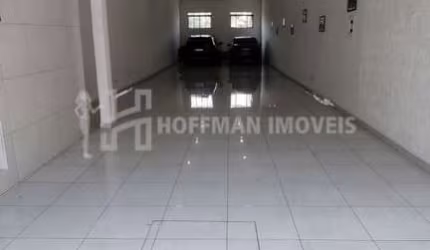 Casa com salão à venda e 10 vagas de garagem no Bairro Utinga em Santo André