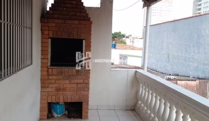 TERRENO COM CASAS NO QUINTAL