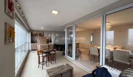 Apartamento alto padrão mobiliado