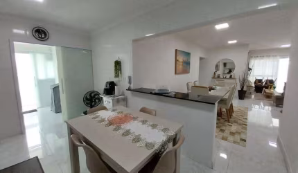 Apartamento para Venda em Praia Grande, Guilhermina, 3 dormitórios, 3 suítes, 4 banheiros, 2 vagas