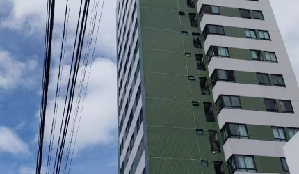 *Alugo mobiliado em Candeias* Edf pedra do mar de frente andar alto com 52m  2 quartos sendo 1 suíte 1 wc social, sala para 2 ambientes Geladeira, fogão armários, quartos com camas guarda roupas e ar 