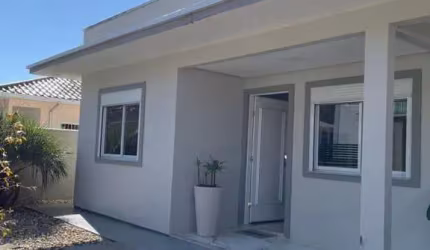 Casa para Venda em Palhoça, Alto do Aririu, 2 dormitórios, 1 suíte, 3 banheiros, 2 vagas