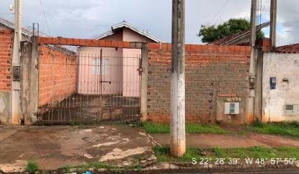 Casa para Venda em Agudos, Parque Pampulha, 2 dormitórios, 1 banheiro, 1 vaga