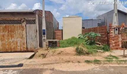 Casa para Venda em Bauru, Parque Jaraguá, 1 dormitório, 1 banheiro, 2 vagas