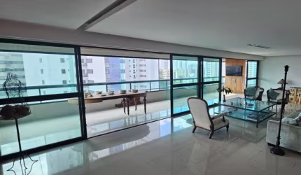 Apartamento Alto Padrão com 4 suítes - Venda- Casa Forte- Recife