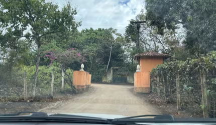 Terreno em Aldeia dos Camarás com 1.450m² - Lot. Ferraz