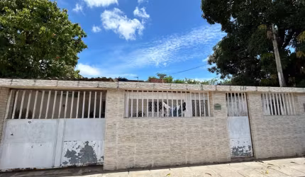 Casa à venda com 3 quartos  - Areias- Recife