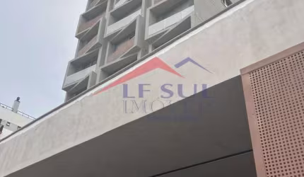 Loft com 1 quarto à venda na Avenida João Pessoa, 235, Centro Histórico, Porto Alegre por R$ 330.000