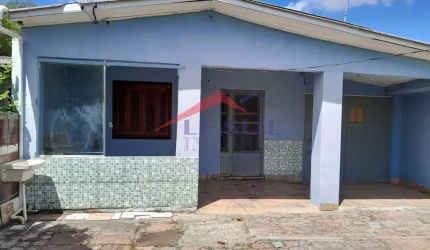 Casa com 2 quartos à venda na Rua Canela Doce, 55, Restinga, Porto Alegre por R$ 180.000