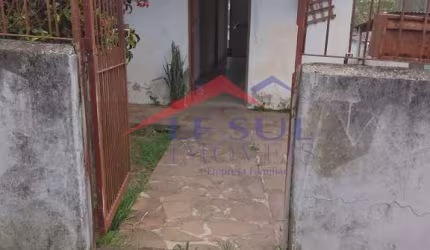 Casa com 2 quartos à venda na Rua Doutor Lucidoro Brito, 100, Santa Tereza, Porto Alegre por R$ 280.000