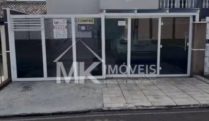 Sobrado Espetacular à Venda no Centro de Piraquara – 4 Quartos, 2 Vagas, e Área Privativa de 180m²!
