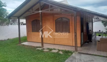 Casa com 2 quartos, Centro - Piraquara