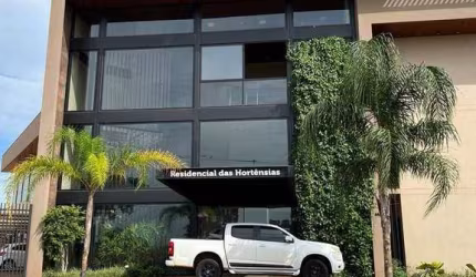 APARTAMENTO À VENDA