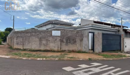 IMÓVEL À VENDA