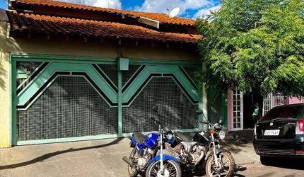 IMÓVEL À VENDA