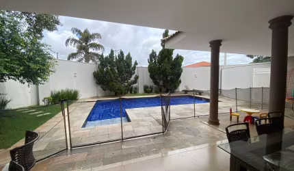 IMÓVEL À VENDA