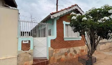 IMÓVEL À VENDA
