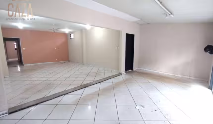 PONTO COMERCIAL À VENDA